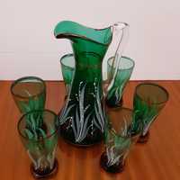Conjunto de Jarra e 6 copos altos em vidro decorado