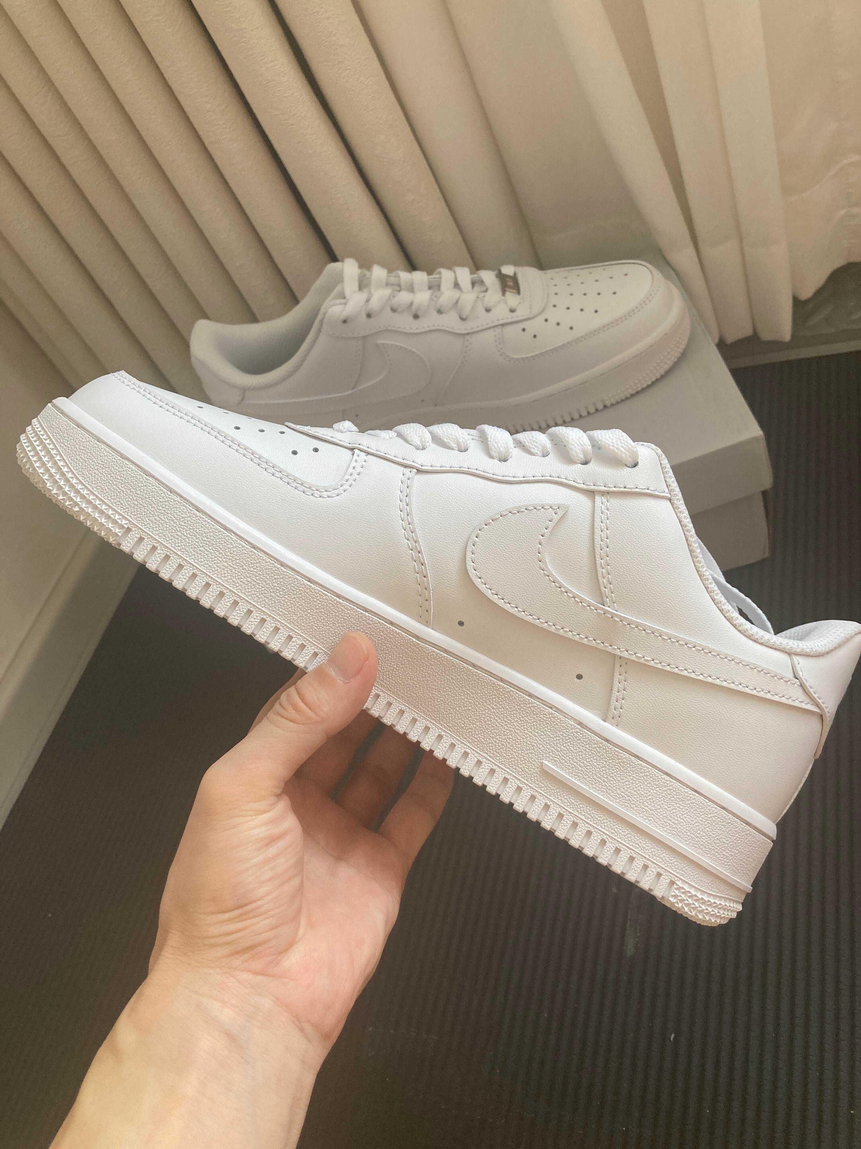 NikeAirForce1Low'07White-Nowe i nieuzywane R.44
