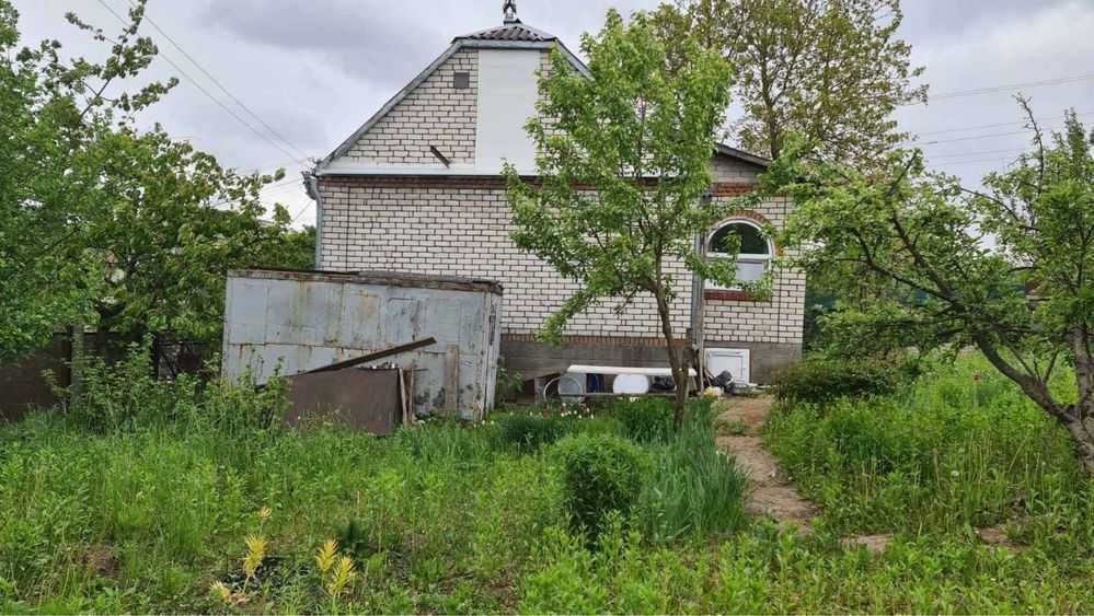 Продаж  будинку м-н Лезнево Терміново