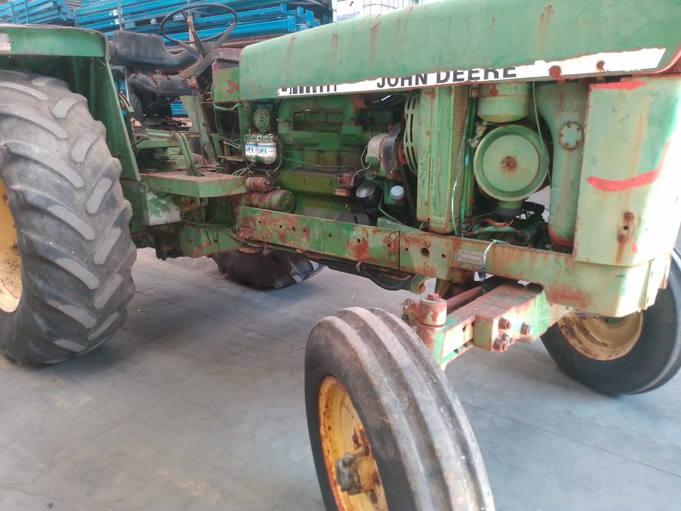 Trator John deere 3130