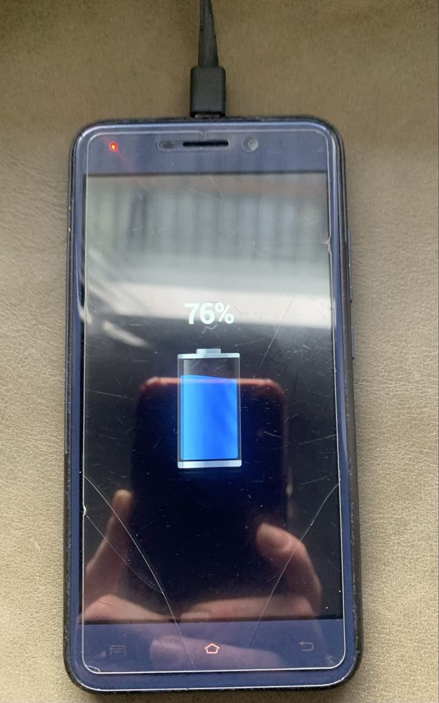 Телефон nomi i5012