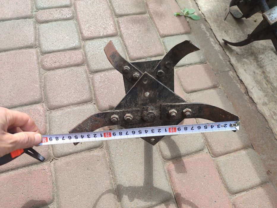 Фреза до культиватора не комлект діаметр 26см