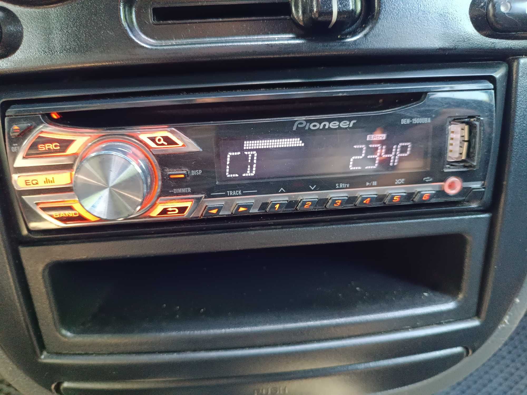 Автомагнитола DEH-1500UB usb Aux не китай