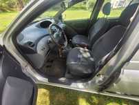 Toyota yaris 1.3 2002r.