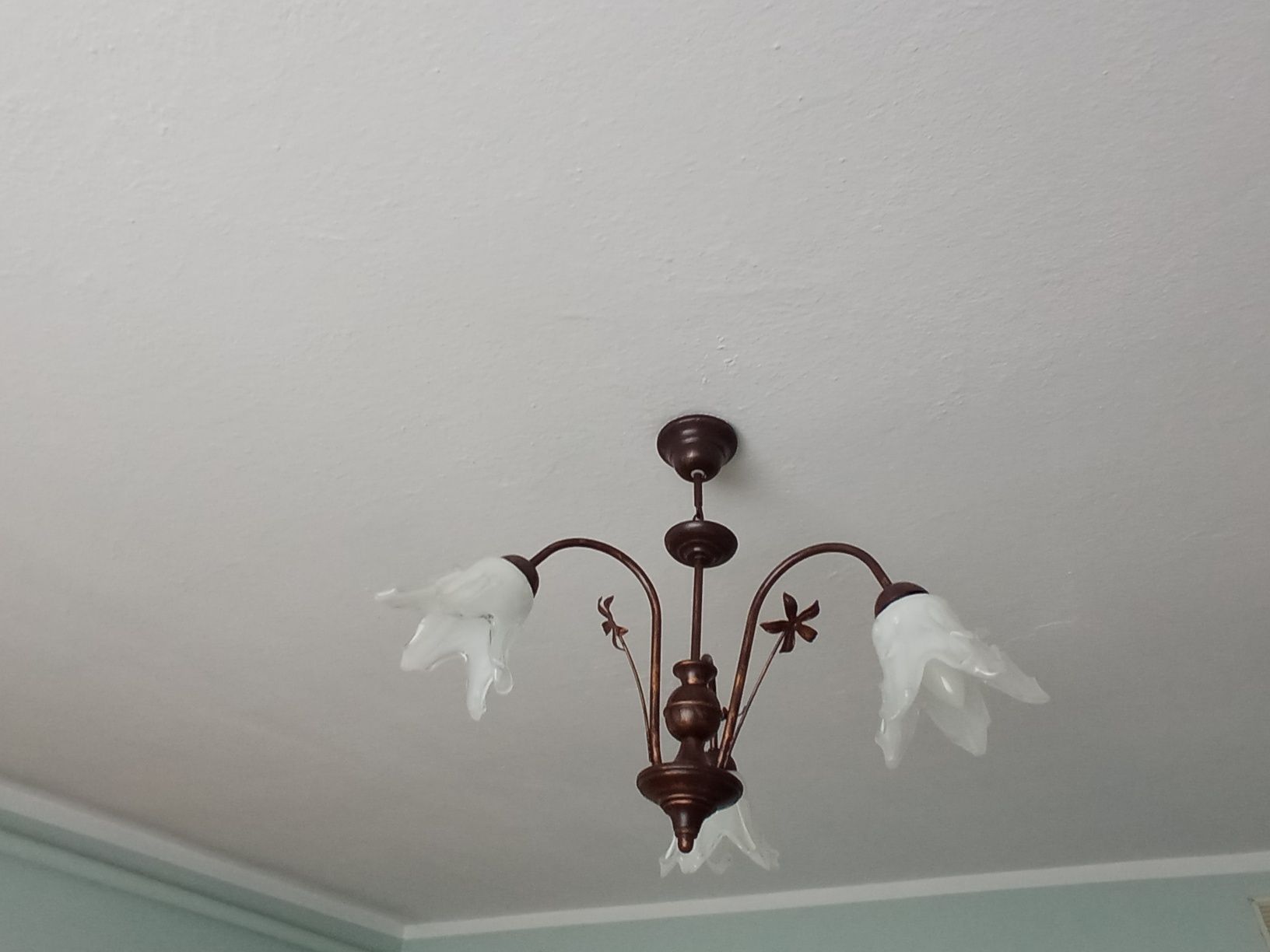 Żyrandol. Lampa wisząca. Lampa sufitowa