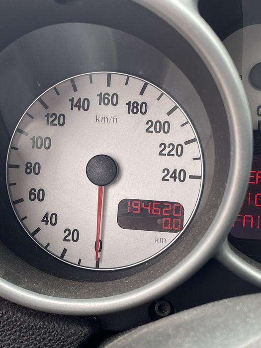 Alfa Romeo 147 після дтп