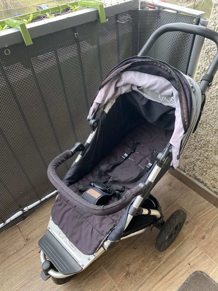 Lekki ultralekki wozek 2w1 mountain buggy swift