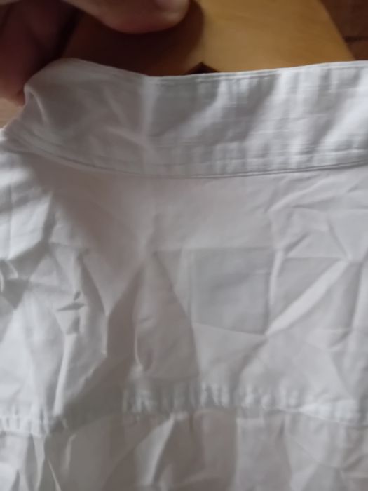 Camisa branca, usada 2 vezes