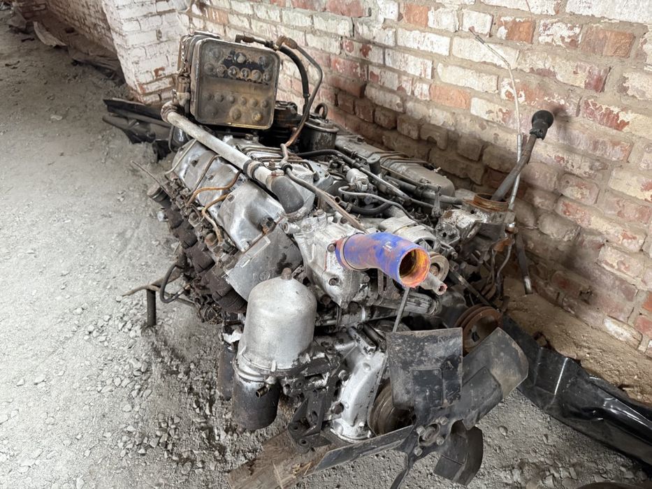 Мотор з коробкою камаз 740 модель