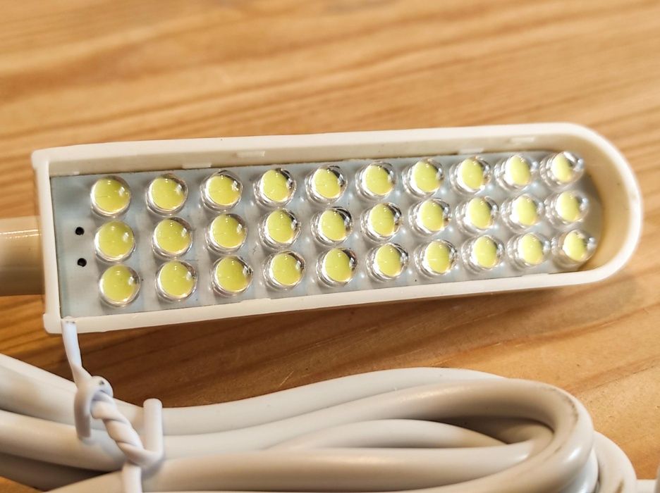 Candeeiro para máquina de costura, 30 LEDs (NOVO)