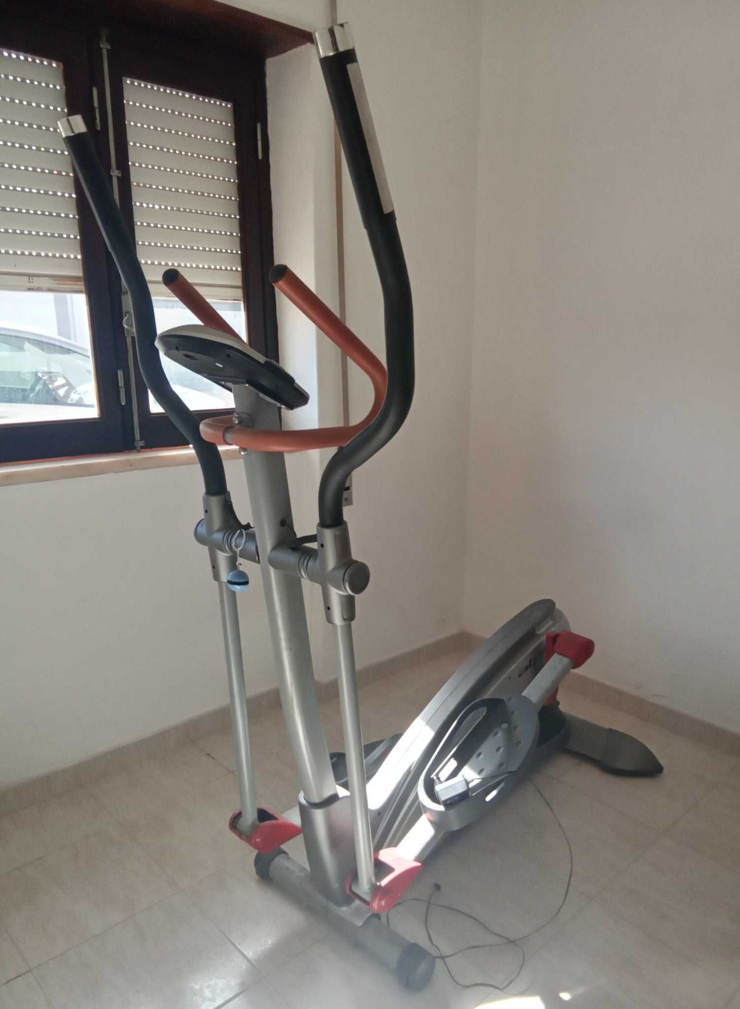 Bicicleta elíptica Newfit