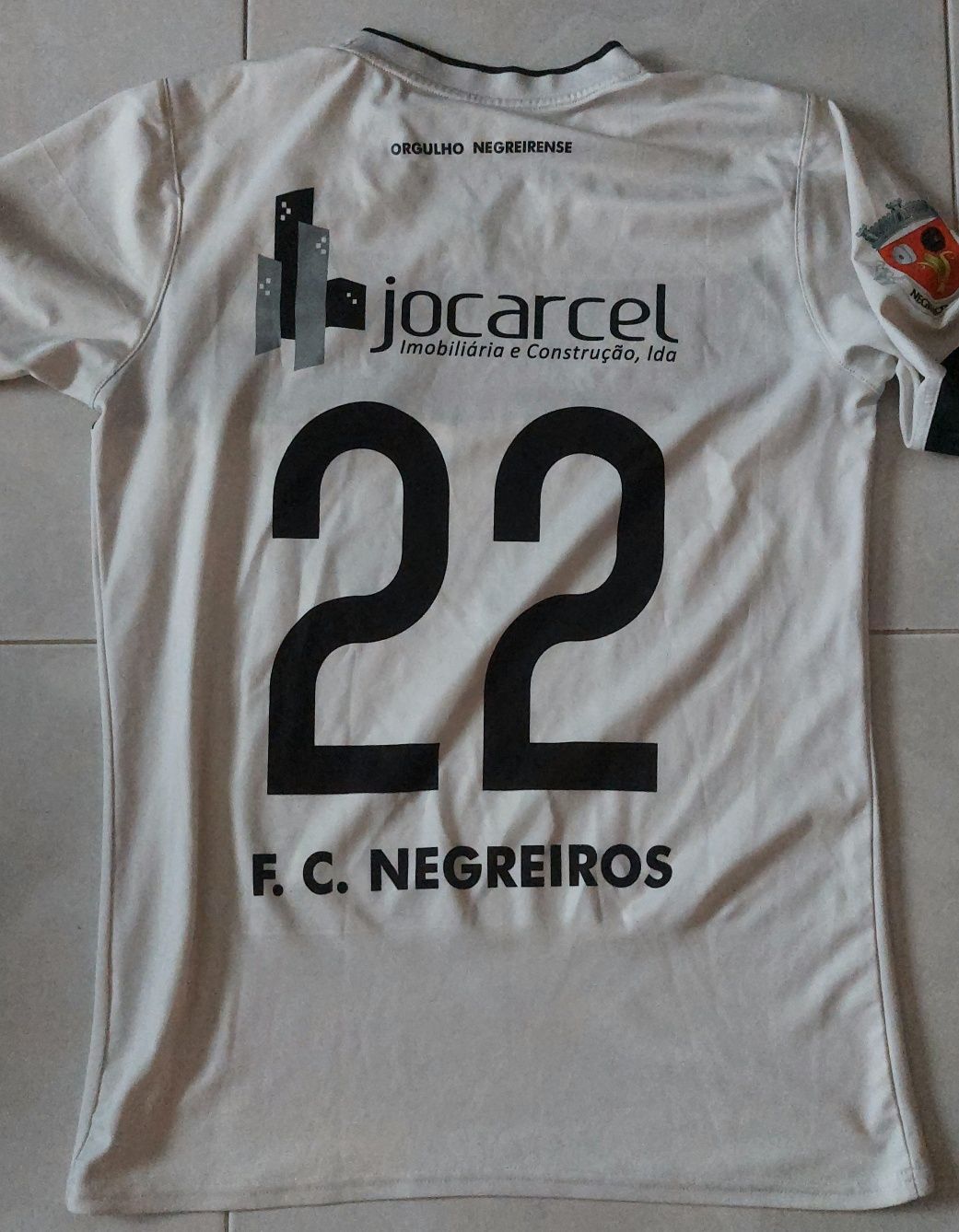 Camisola oficial e de jogo do F C Negreiros