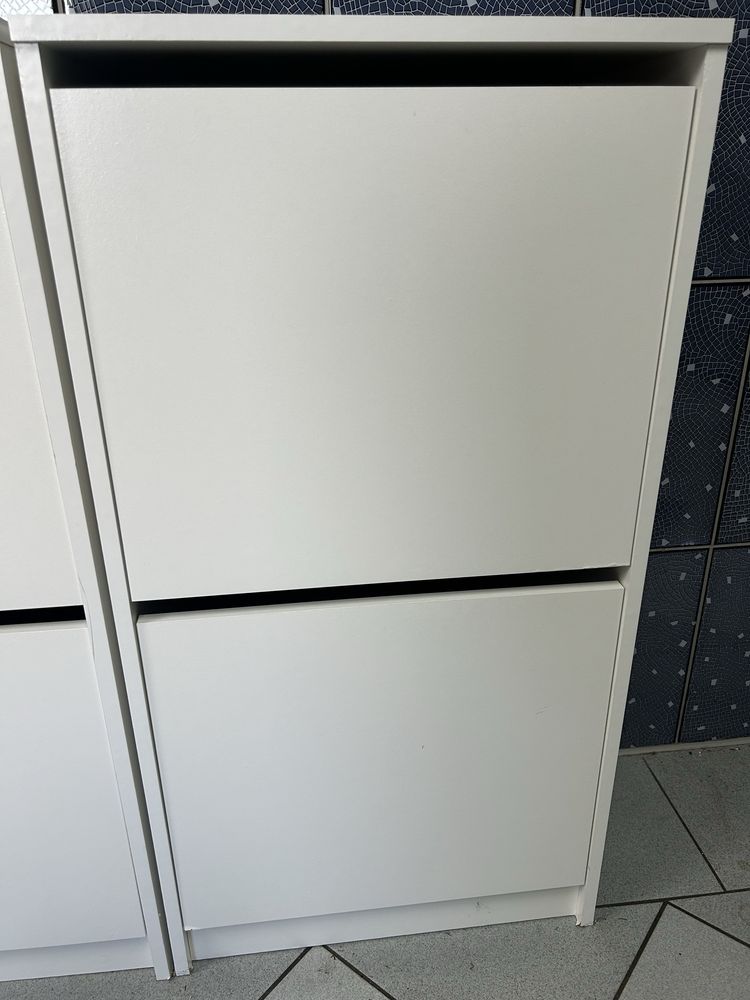 2 szafki na buty IKEA BISSA – białe