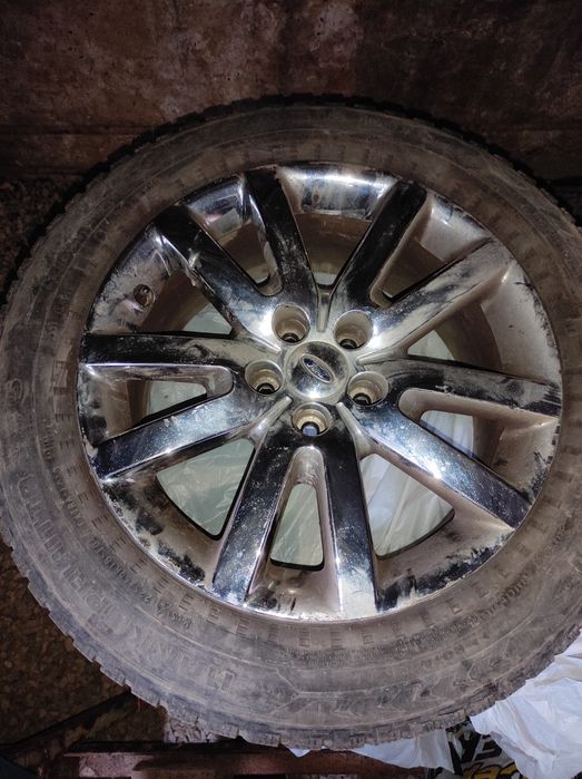 Диски з резиною R18 225*60 NOKIAN hakkapeliitta