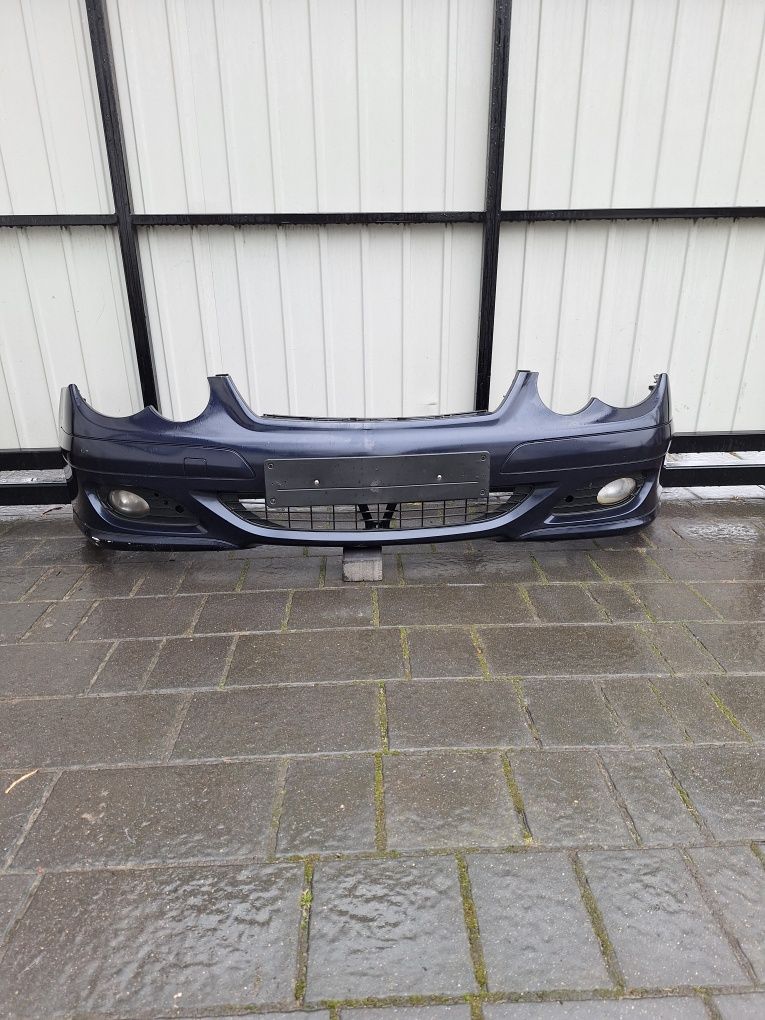 Zderzak przód przedni mercedes w203 coupe 3 drzwi kod C359 rok 06