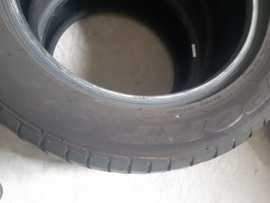 Opony 235/55 R17 Dunlop SP Sport 01