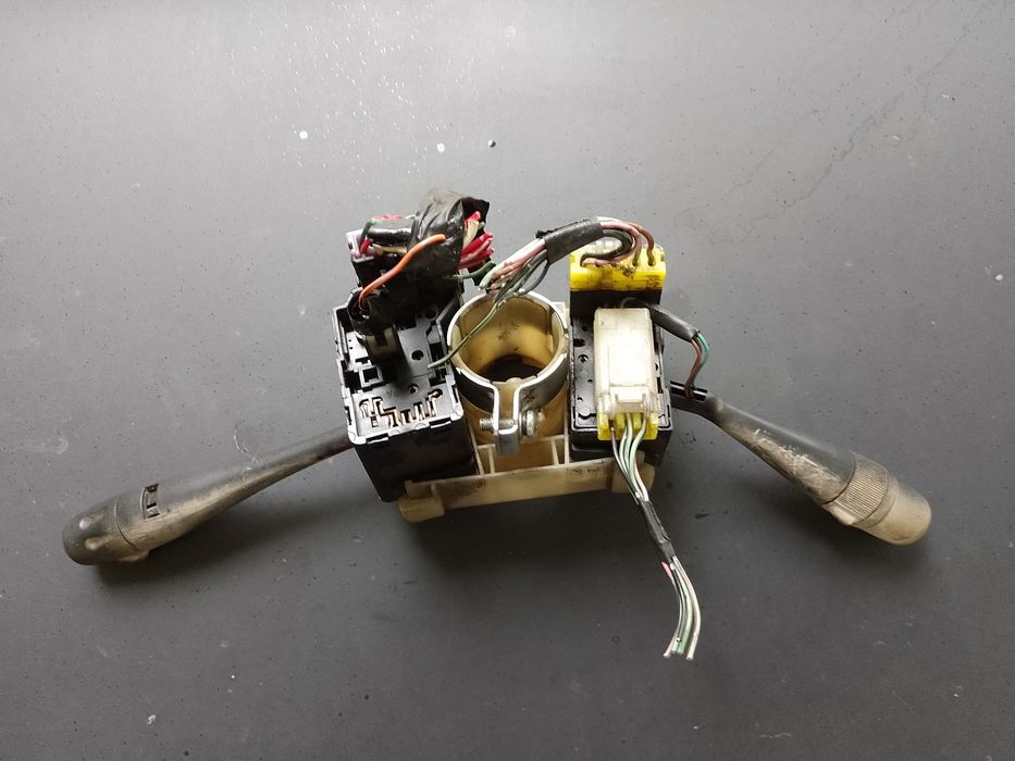 Перемикачі Ford Maverick 1 (Nissan Terano 2)