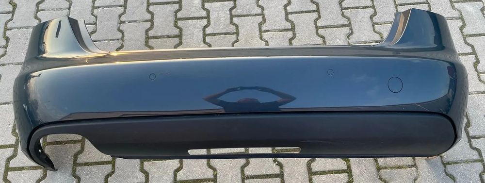 Audi A4 B8 8K 8K5 sedan zderzak tył tylny LZ7H