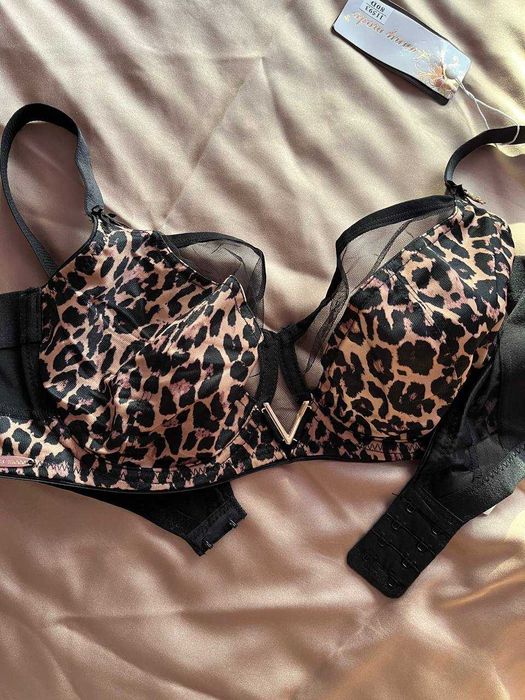 Бюстгальтери та трусики Lanny mode