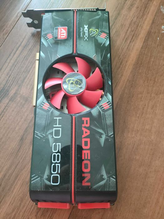 Відеокарта Sapphire Radeon HD 5850 1GB