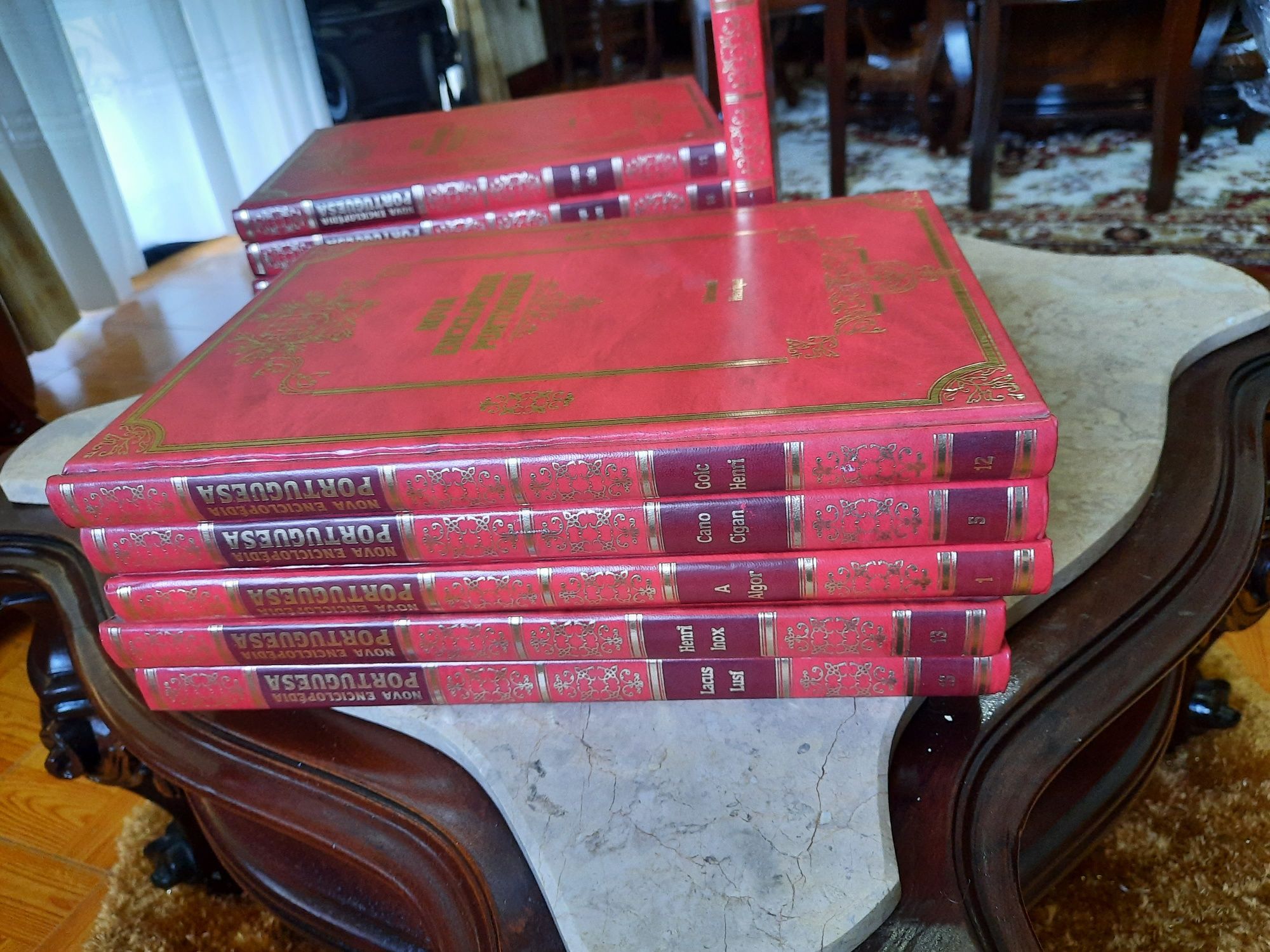 Livros antigos nova enciclopédia portuguesa