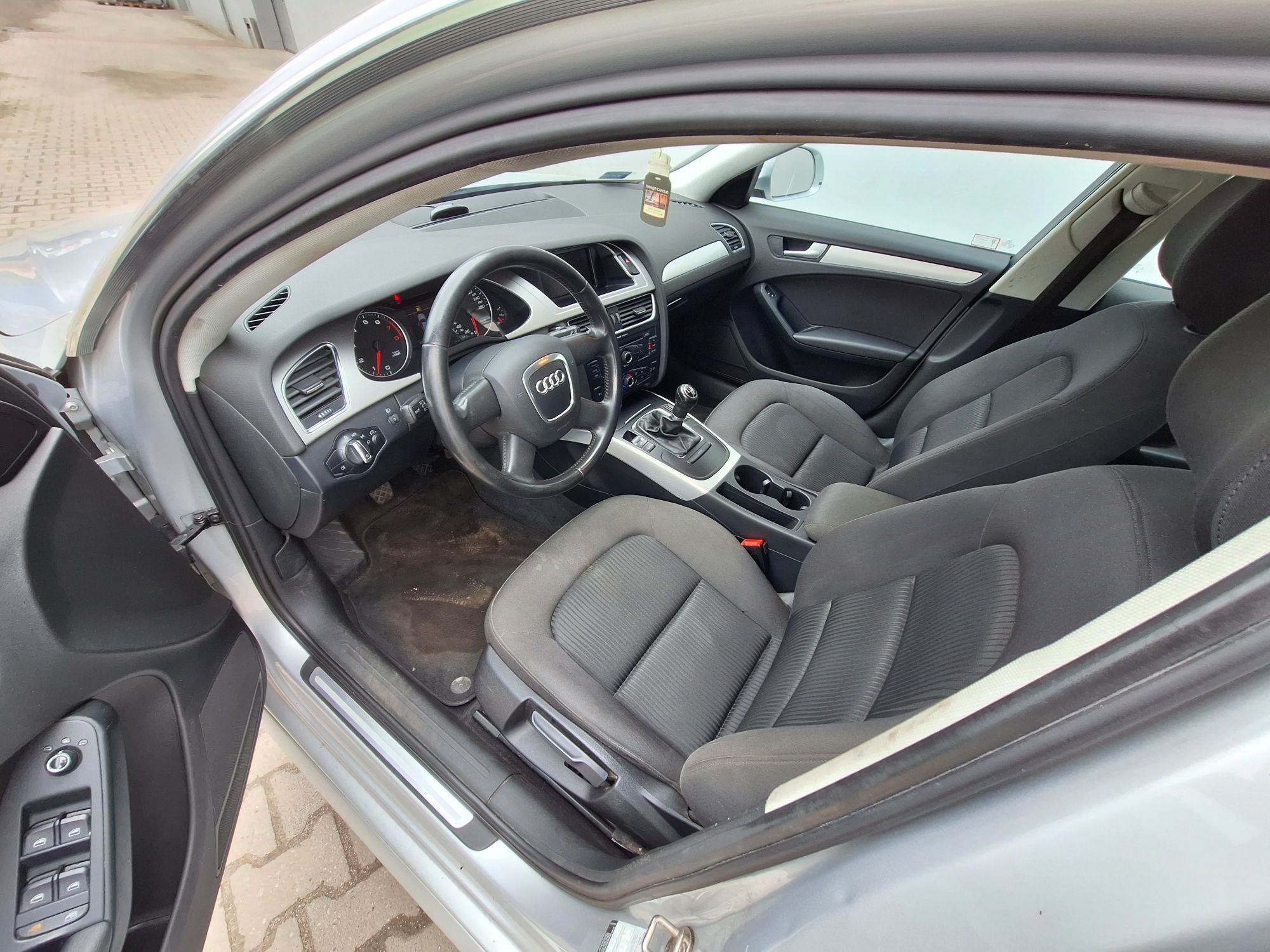 Audi A4 B8 1.8 Turbo TFSI 2008 Kombi MANUAL Klima Elektryka Alufelgi
