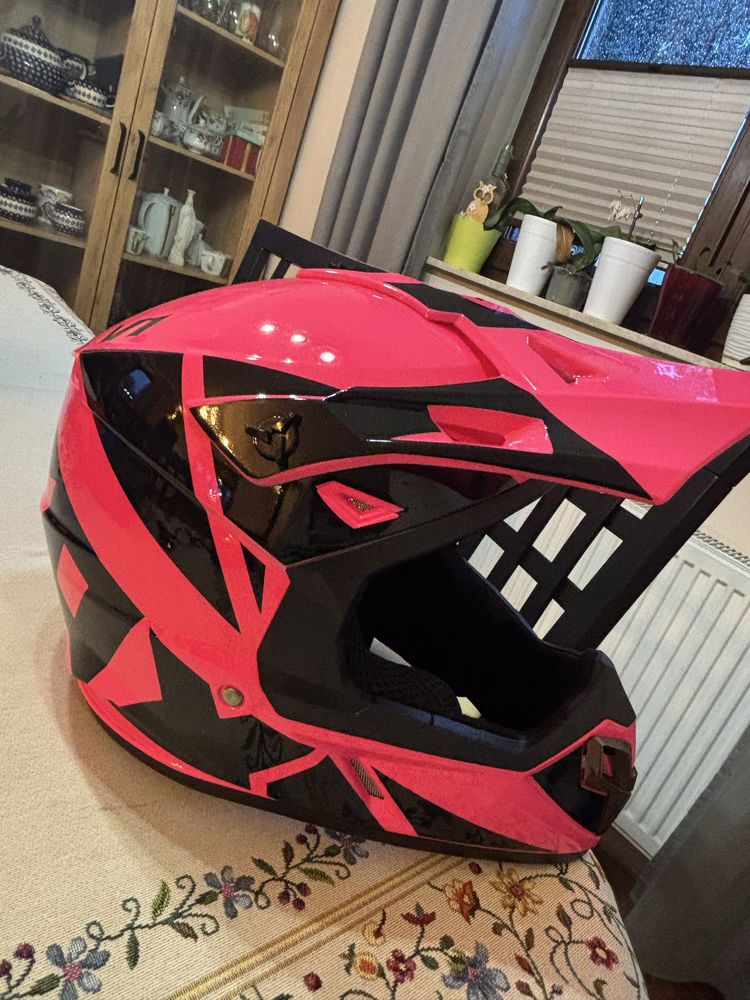NOWY kask na motor/cross/quad