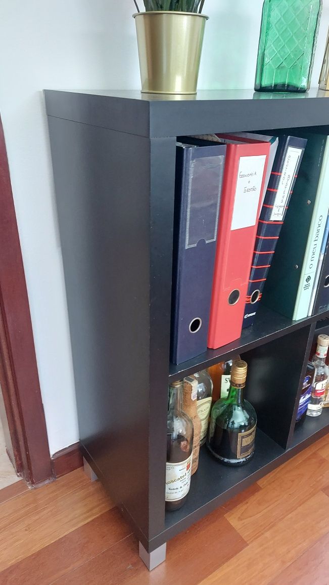 Movel/ estante cubos preto