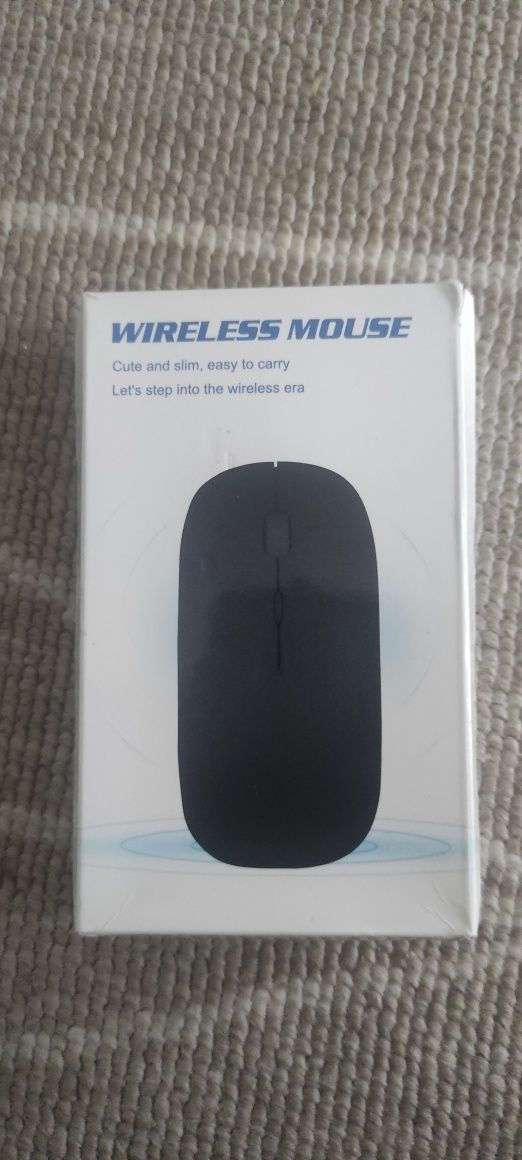 Rato wireless com bateria recarregável e cabo