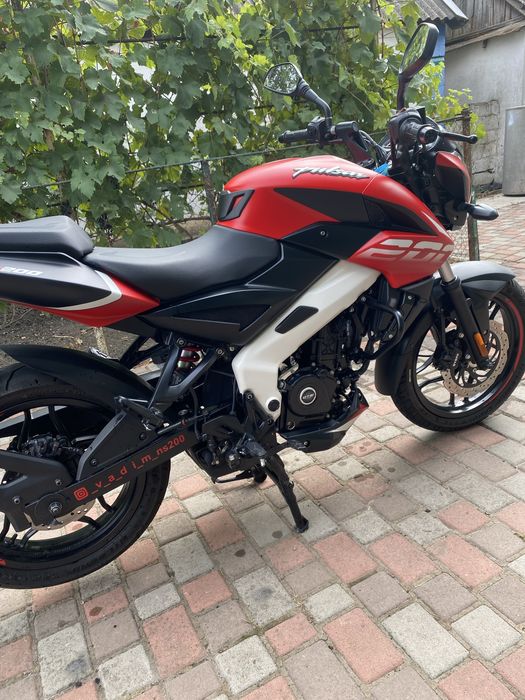 Продам Баджадж нс 200