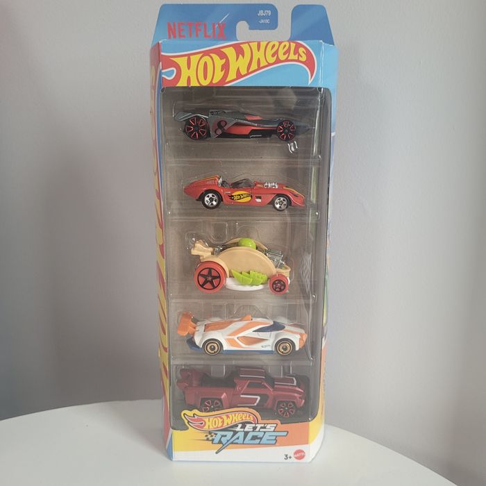 HotWheels Hot Wheels let's race netflix JBJ79 resoraki 5pak