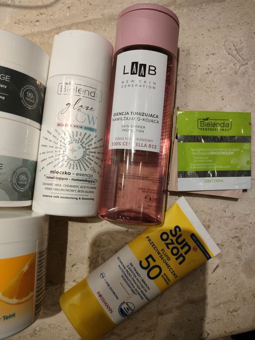 Sprzedam kosmetyki używane