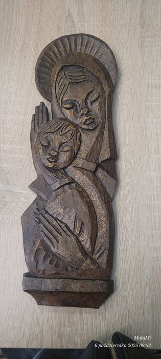 Drewniany obraz matka z dzieckiem