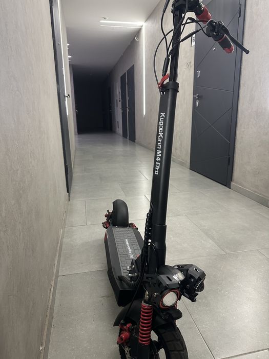 Kugoo m4 pro. Самокат Куго м4 про