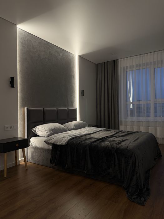 Затишна стильна квартира подобово у с. Петропавлівська Борщагівка