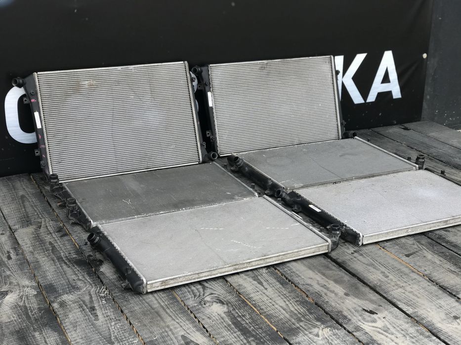 радиатор passat b6 skoda a5 golf 5 радіатор 2.0 1.9