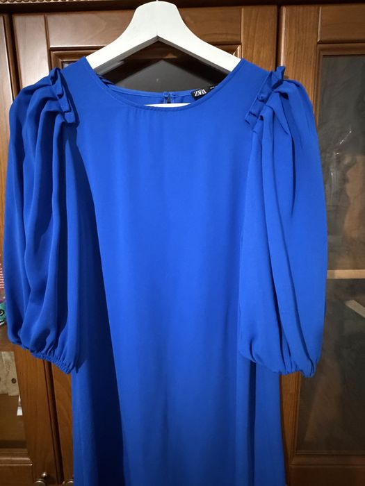 Нарядное платье Zara