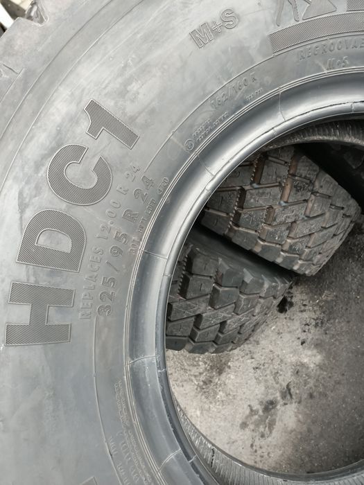 Opony 325/95R24 Continental HDC1 jak nowe demo