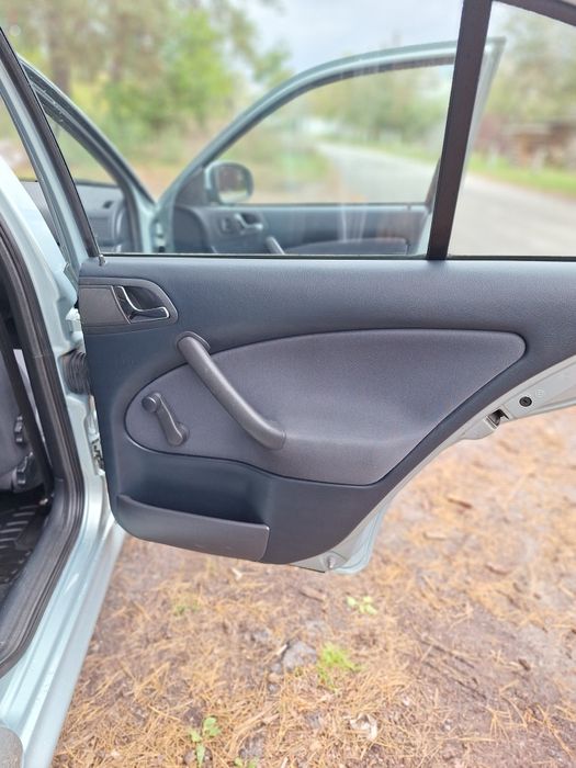 Шкода Октавія Тур 2010р 1.6 MPI