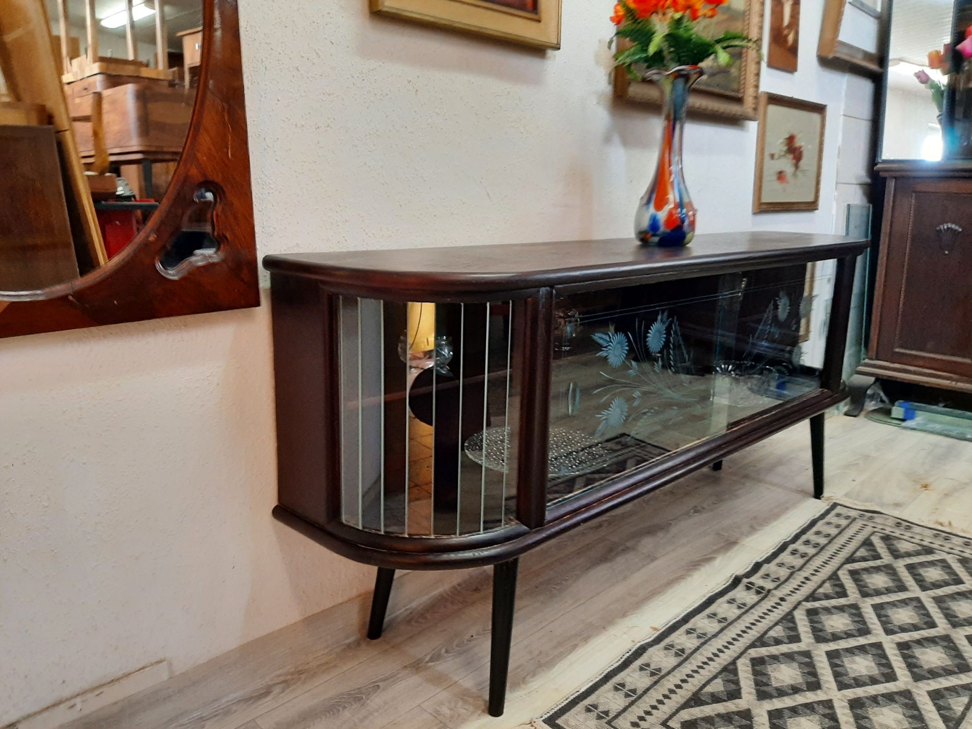 Wyjątkowa komoda Art Deco – oryginalny stan, ponadczasowy styl