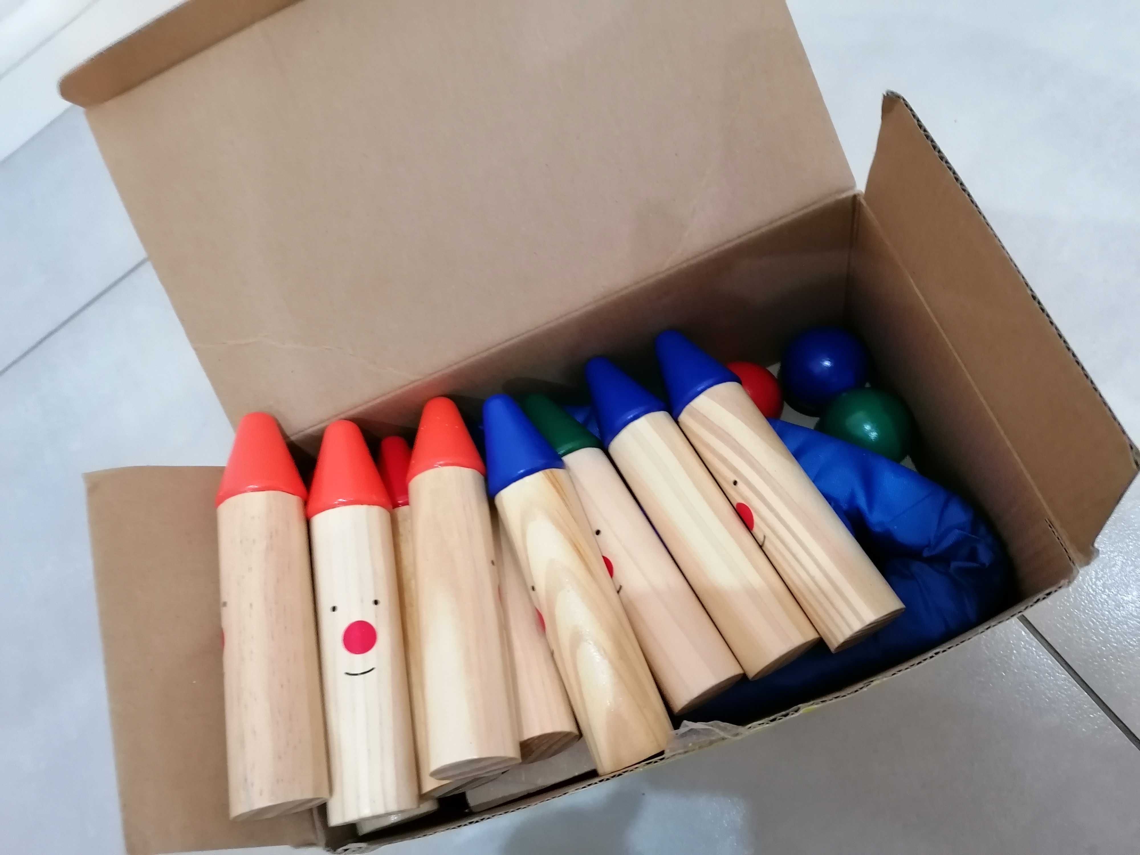 Drewniane kręgle kredki Game set'n' match 4+