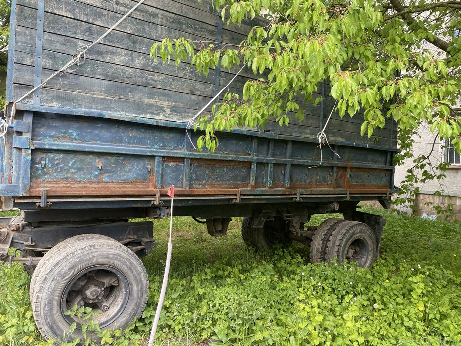 Продається причіп самосвал для перевезення тирси