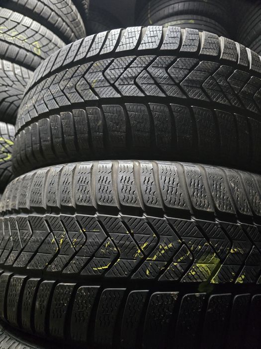 255/40R20 Pirelli Sottozero 3