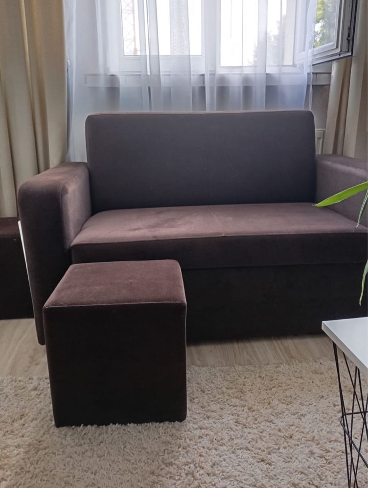 Kanapa z funkcja spania + pojemnik na posciel