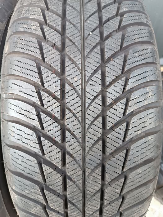 Зимові шини 225/55//17 Bridgestone RunFlat 2023 пара