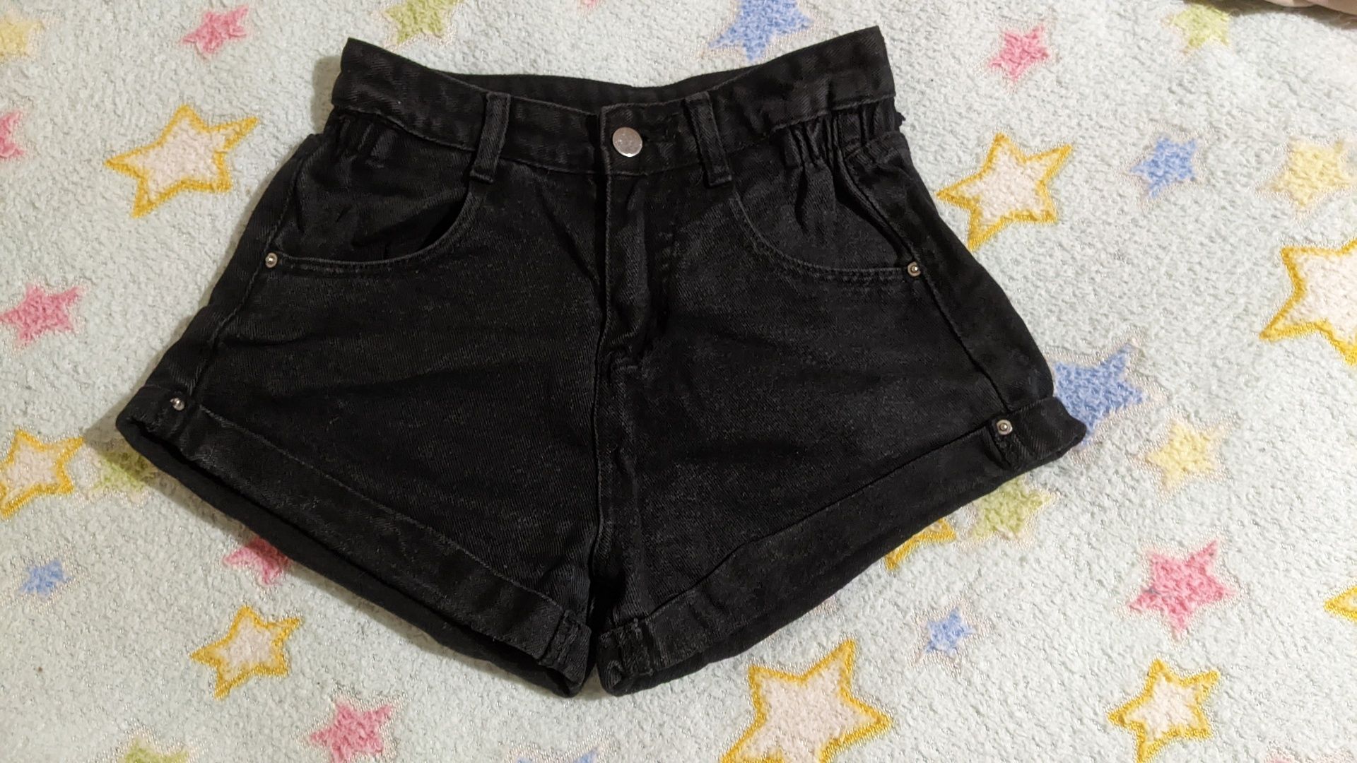 чорні джинсові шорти жіночі