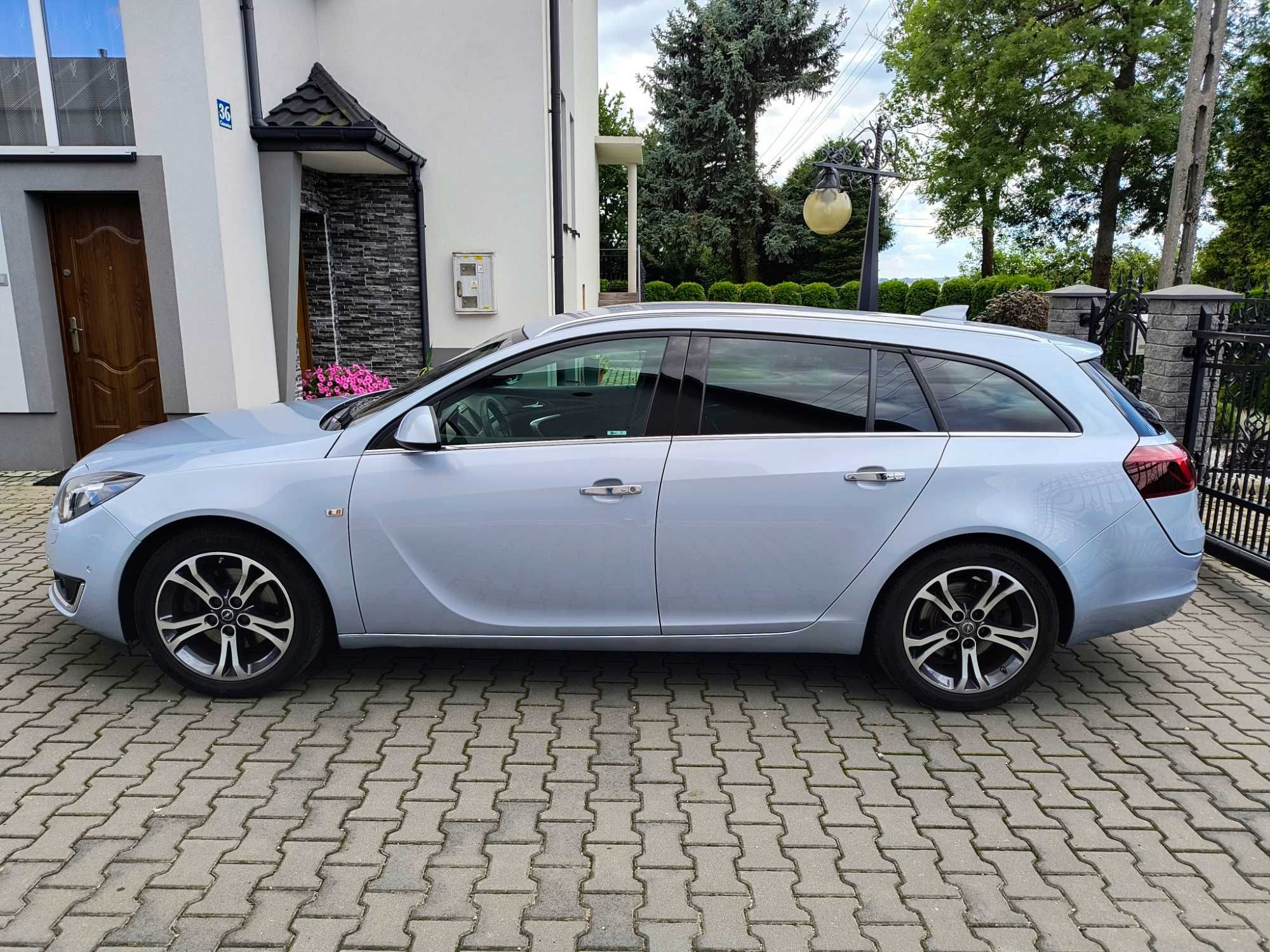 Opel Insignia 2.0 CDTi 170KM Euro 6 - Full opcja z czarną podsufitką !