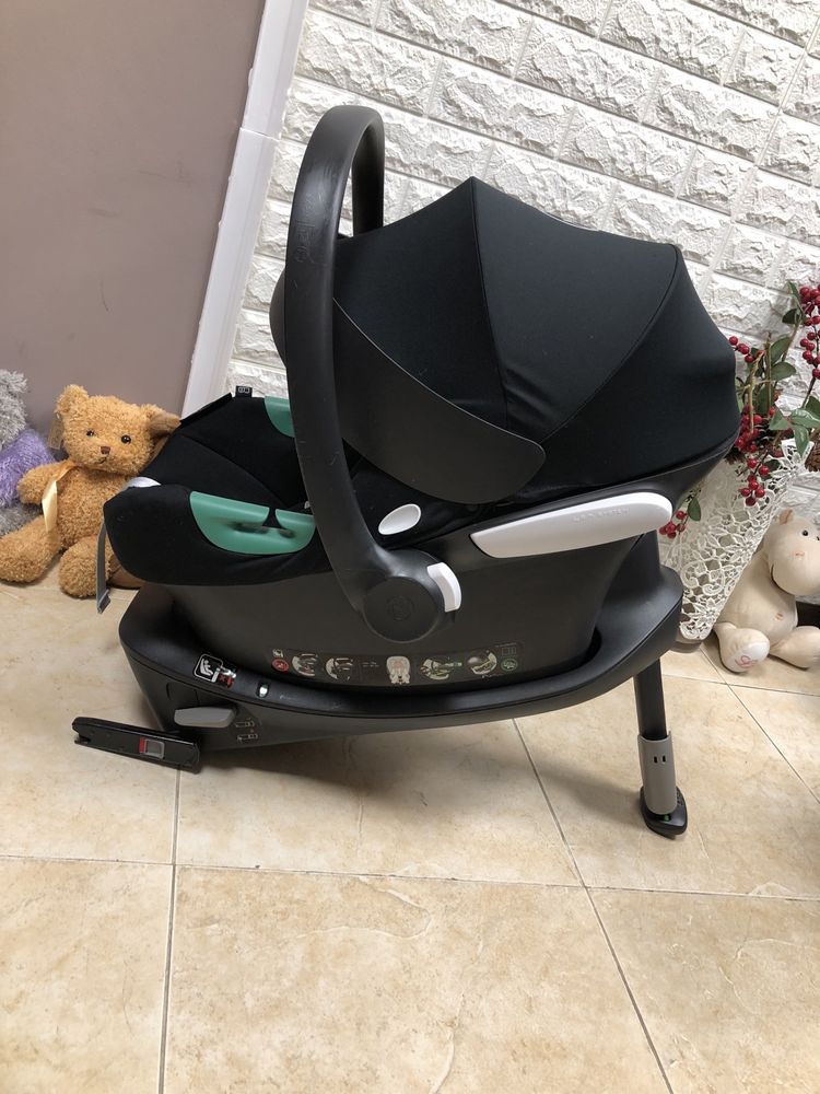 Автокрісло Cybex Aton B2 I-Size Група 0+/1 (0-13 кг)