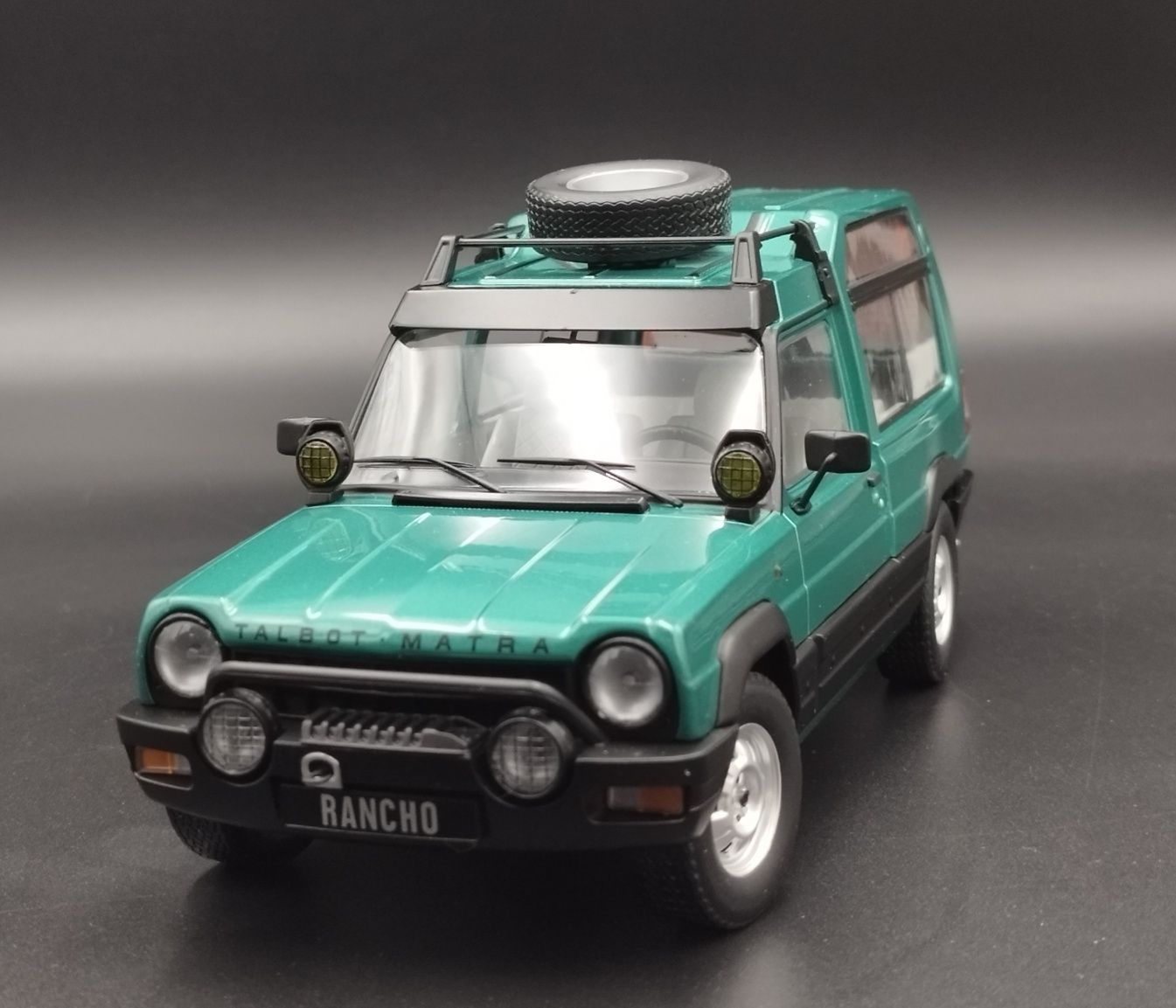 1:18  KK -Scale 1979 Talbot Matra Rancho Green Metallic Model nowy