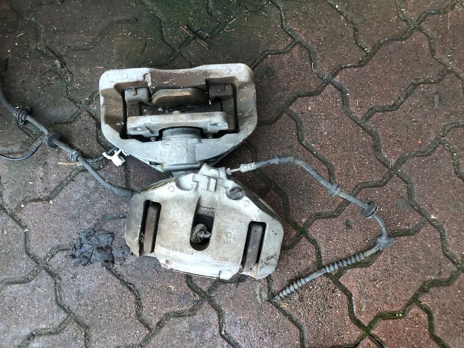 BMW F10 F11 ZACISK HAMULCOWY PRZÓD 60/30/348